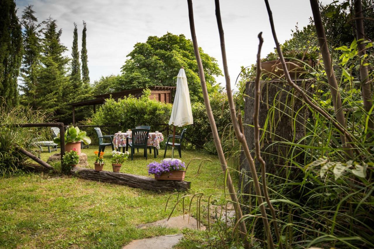 Rustico In Pietra Villa Chianni Kültér fotó