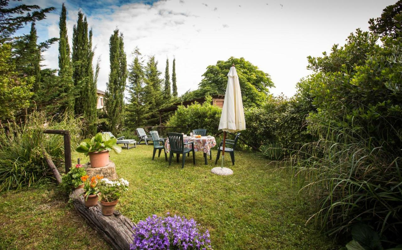 Rustico In Pietra Villa Chianni Kültér fotó