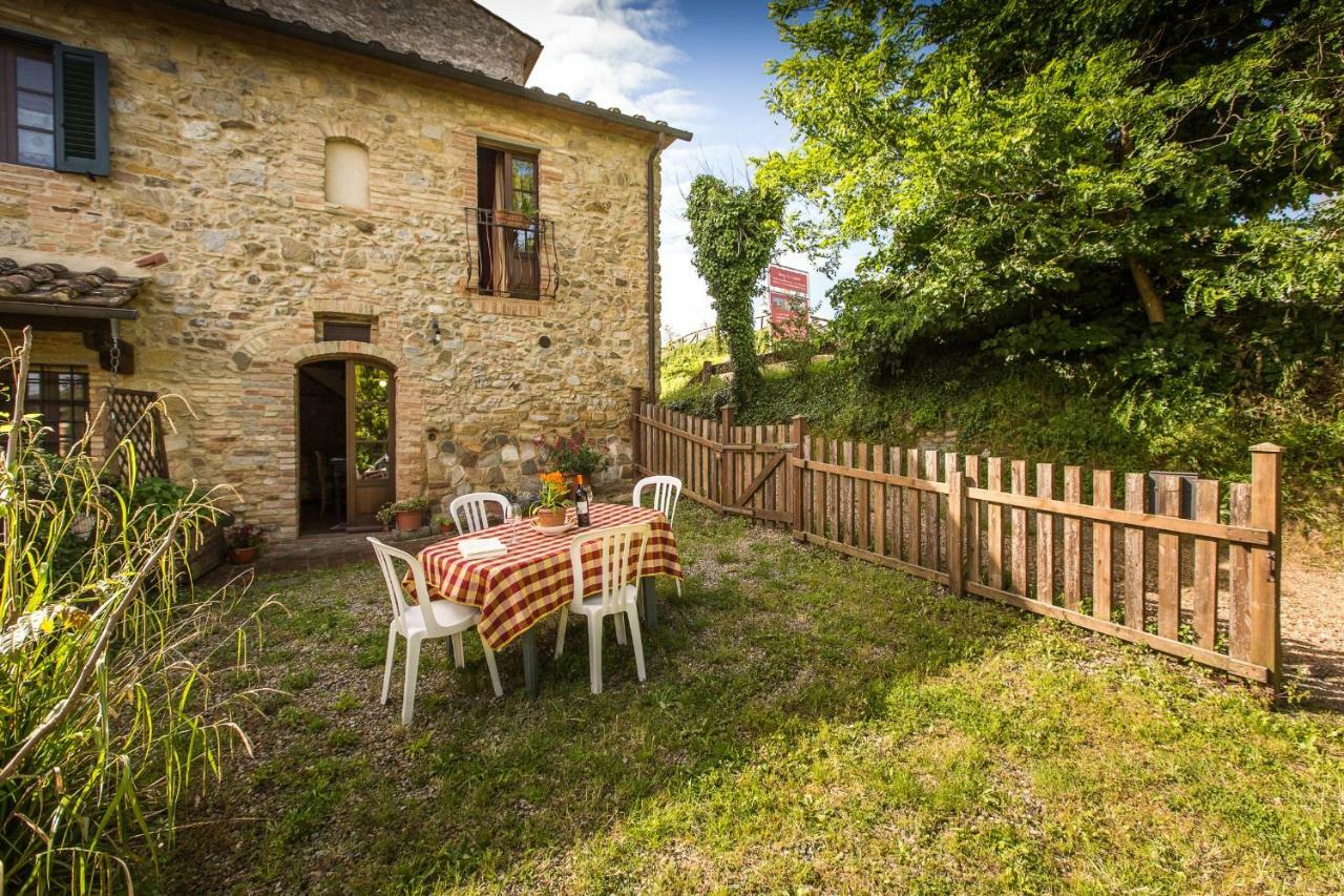 Rustico In Pietra Villa Chianni Kültér fotó