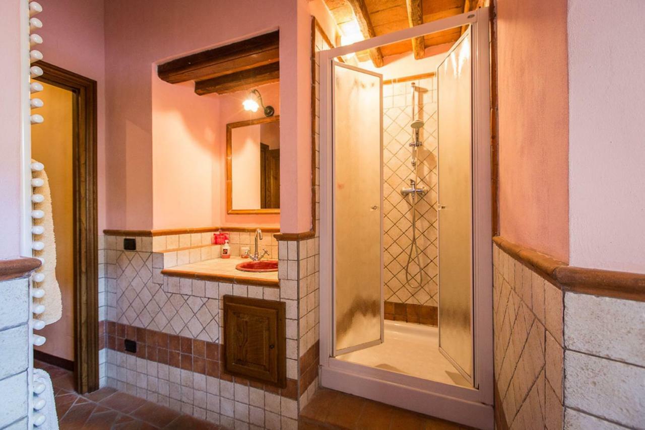Rustico In Pietra Villa Chianni Kültér fotó